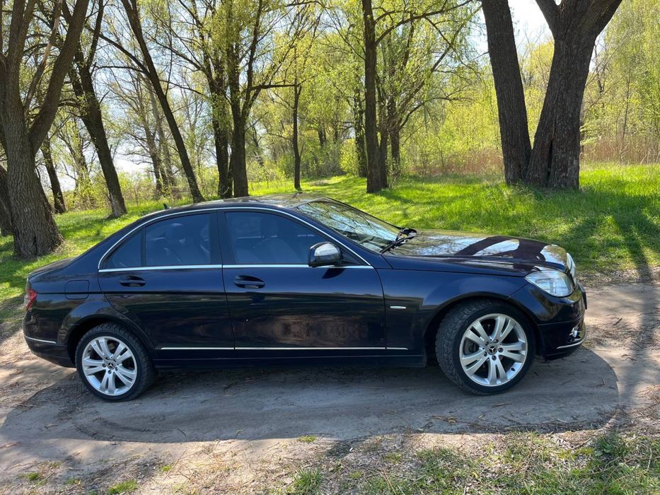 Продам Mercedes Benz C-200