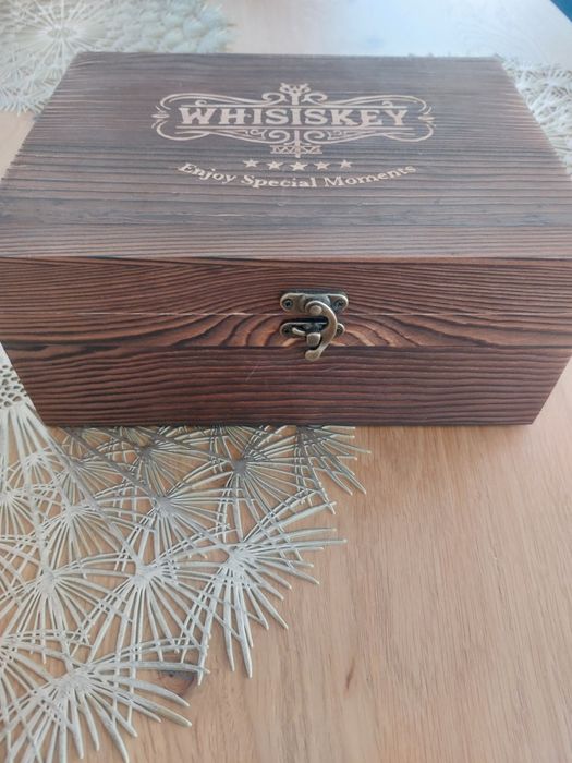 Whisiskey - drewniany zestaw