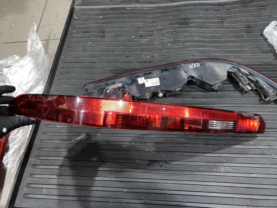 Ліхтар задній правий лівий бампер фонарь фара audi q7 4m usa америка