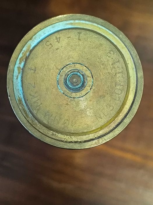 Antigo invólucro Bofors 40 mm