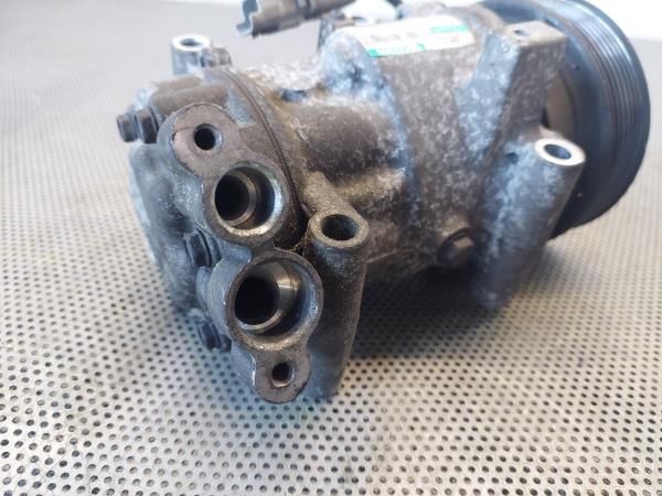 Compressor AC RENAULT Clio III (BR0/1, CR0/1)