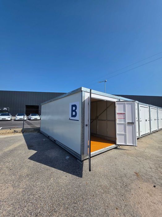 Self Storage/Armazenamento/Garagens - 3.5m² a 14m² - A partir de 100€