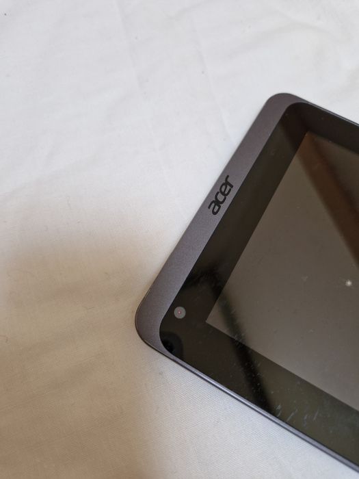 Tablet Acer pequeno