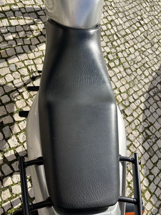 Honda CBF 250 com apenas 23k kms