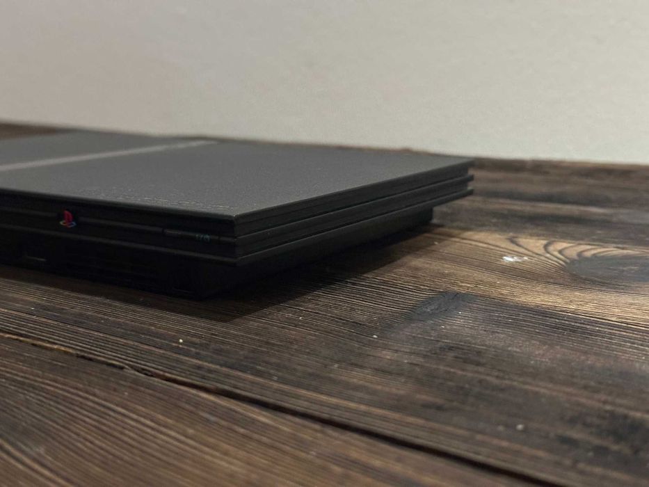 Playstation 2 (PS2) Slim - piękna! + plomba SONY + bdb laser (opis)