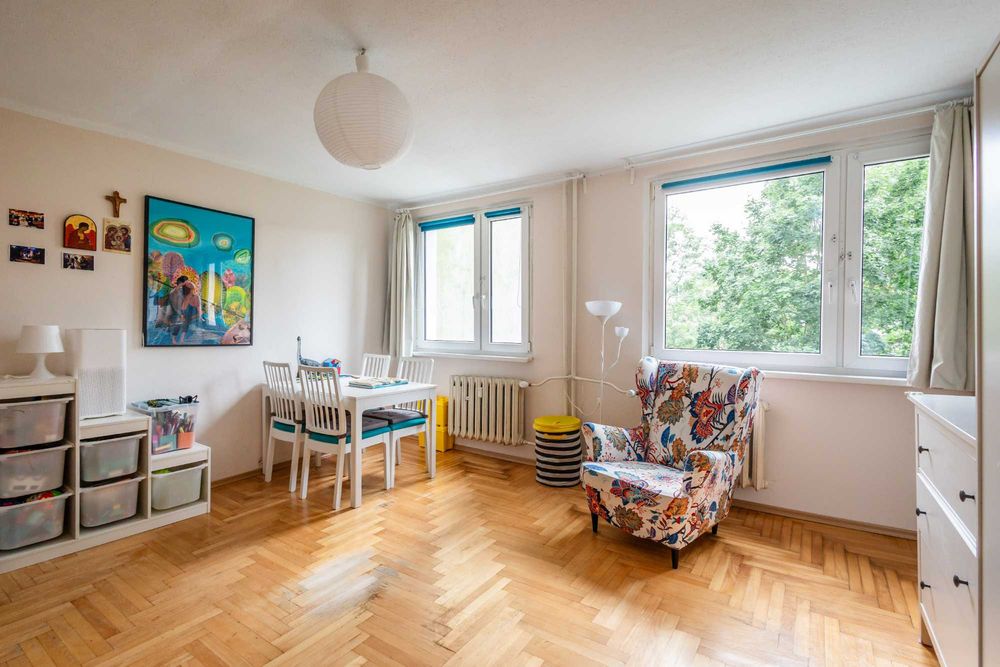 Sprzedam mieszkanie 3-pokojowe, rozkładowe, o metrażu 57,1 m kw. (3 piętro, wieżowiec, winda) - OLEŚNICA