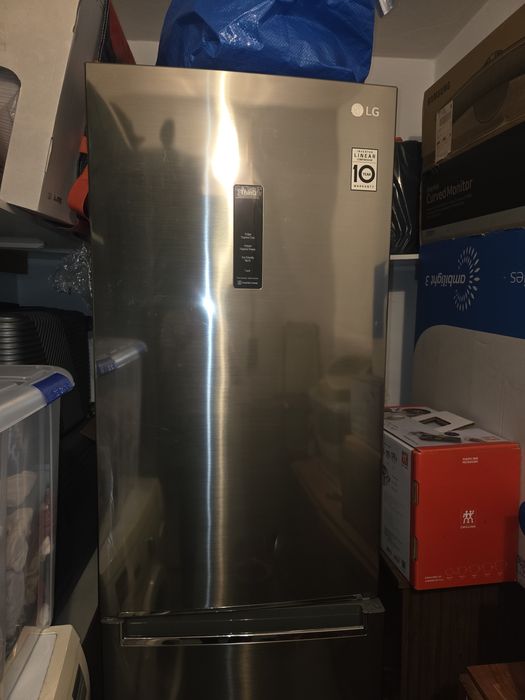 Frigorifico combinado LG -Modelo GBB61PZFFN-341Litros -186cmx59.5