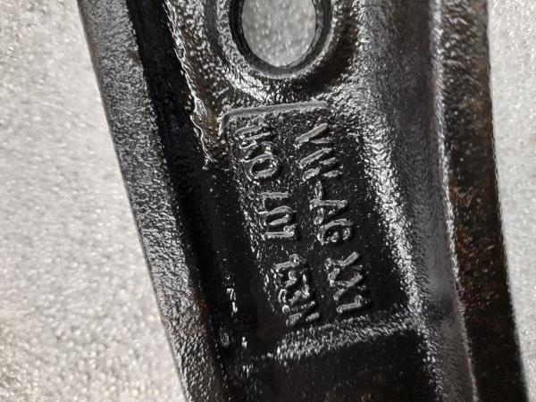 Braço de suspensão frente direito SKODA Octavia II Break (1Z5)