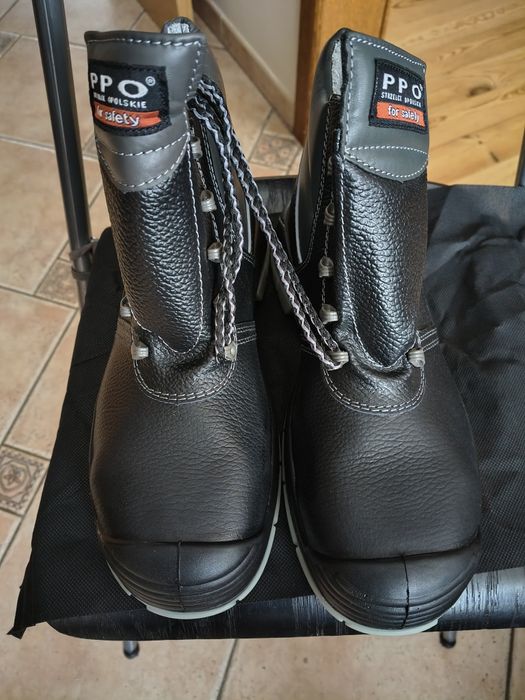 Buty robocze nowe, rozmiar 42