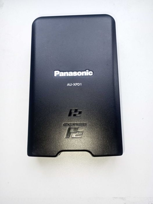P2 кардрідер Panasonic AU-XPD1E P2 Memory Card Drive