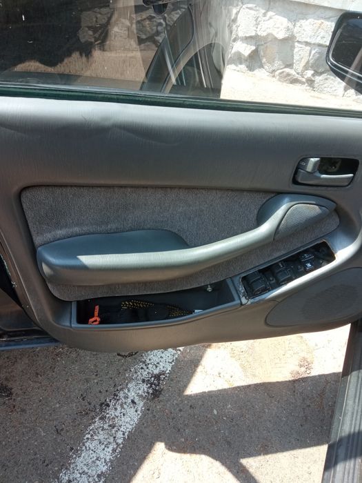 Автомобиль Toyota