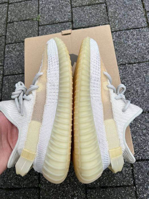 Adidas Yeezy Boost 350 V2 Light sneakersy niskie jasne 43 1/3