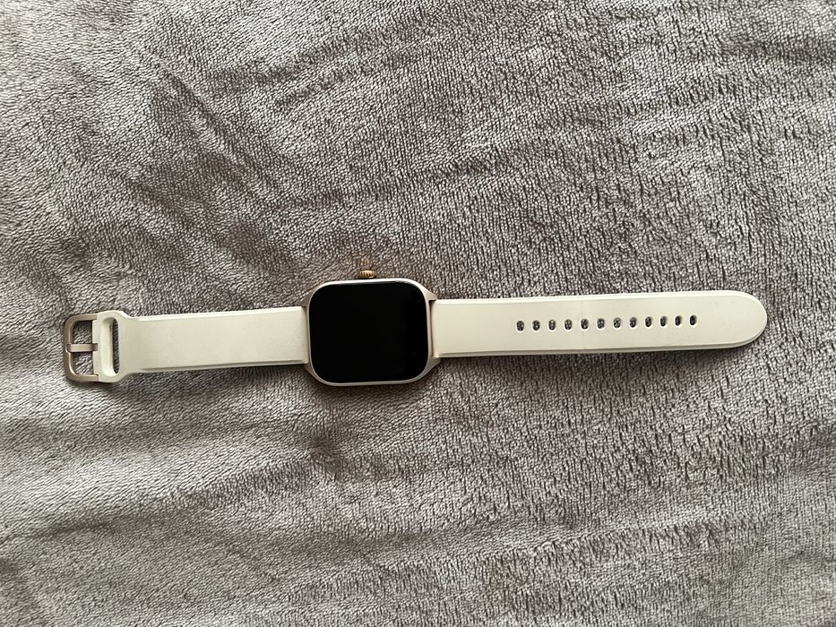 Smartwatch amazfit GTS 4