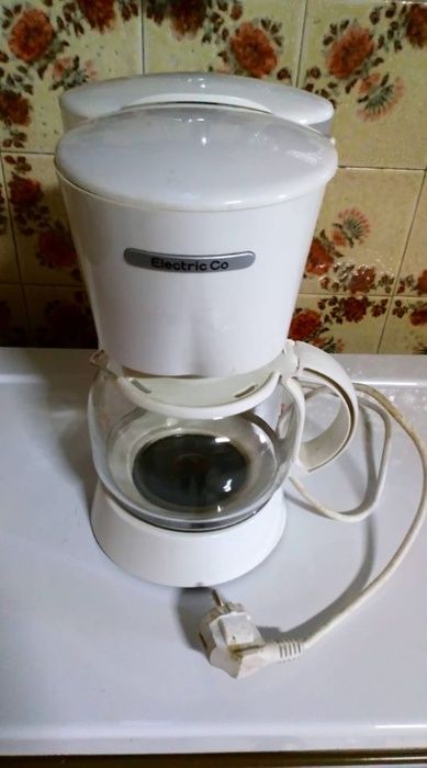 Vendo cafeteira eléctrica