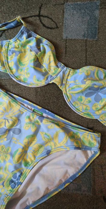 strój kąpielowy  plażowe bikini S 36 M 38 wyprzedaż