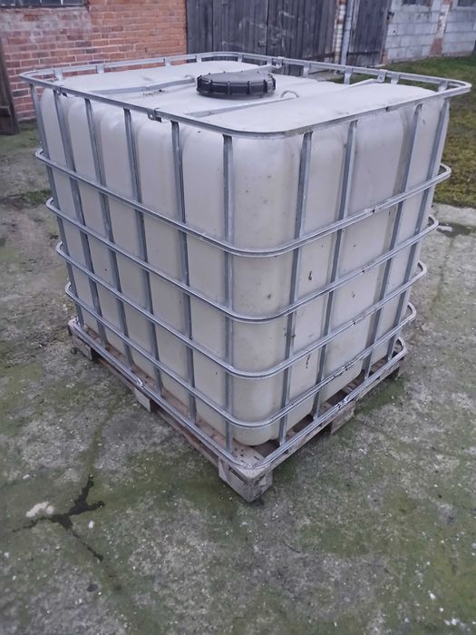 Mauzer  na wodę  1000l