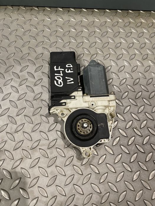 Motor elevador frente direito Volkswagen Golf IV