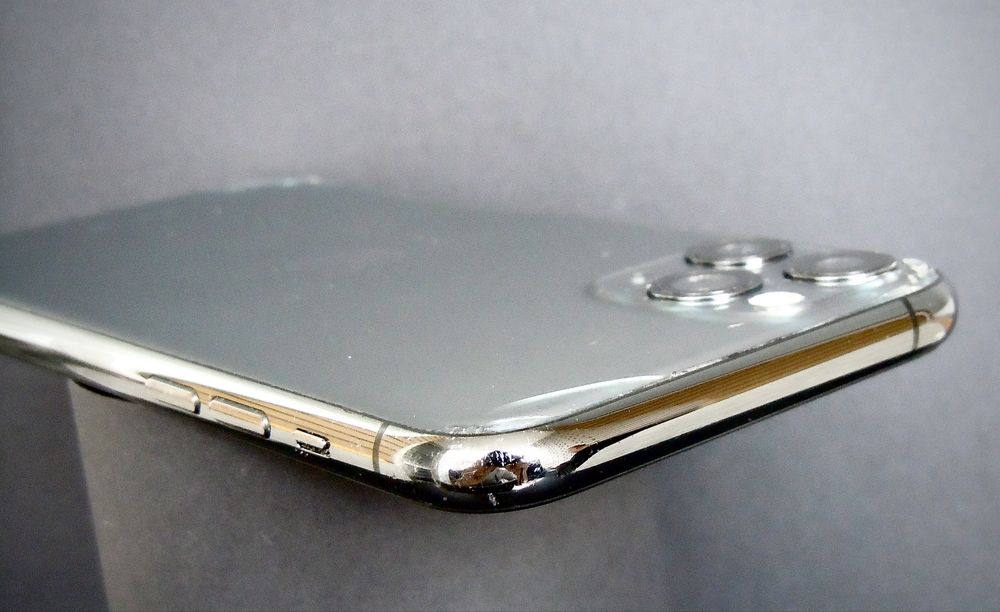 Iphone 11 Pro 128GB + Zrobiony nugget