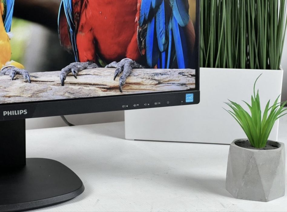 Монітор 24" Philips 243S7E IPS Widescreen