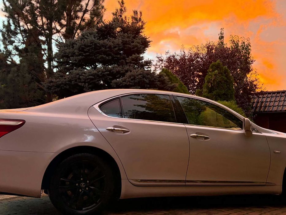 Lexus LS 460 Najlepszy w swojej klasie !!!