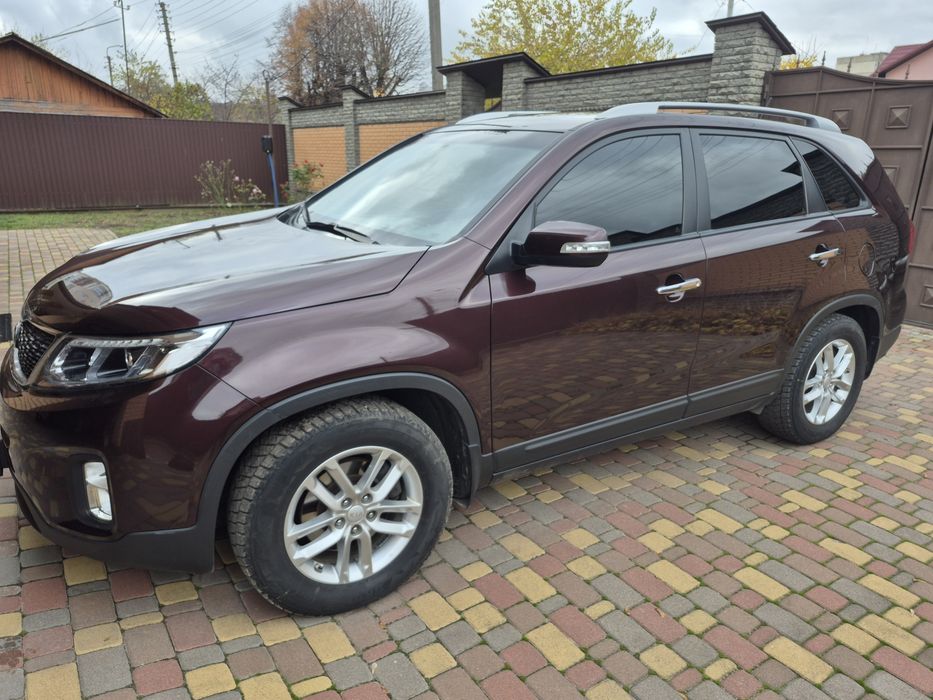 Продам  KIA Sorento 2014 р. 2.4 бензин+газ ,в гарному стані