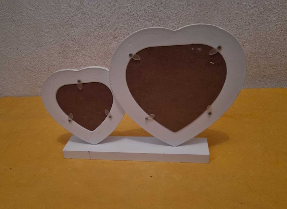 Moldura em Coração vem sem vidro