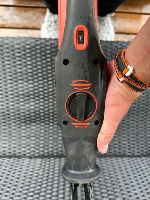Hilti WSR 650-A piła szablasta