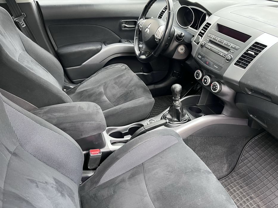 Mitsubishi Outlander II 4x4 2.0 DID DOHC 140 KM Polski Salon Serwis