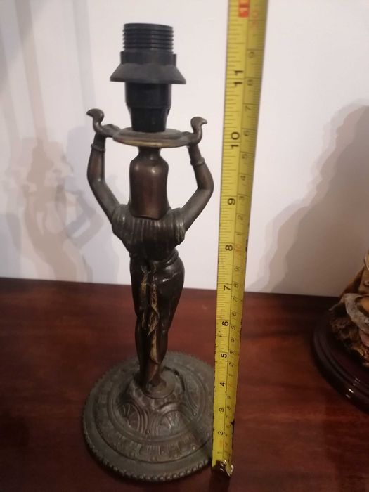 Rara Base de Candeeiro Antiga Revival Egípcio em Bronze