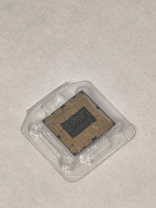 Procesor Intel Core i5-3570K.  SR0PM 3.40 Ghz