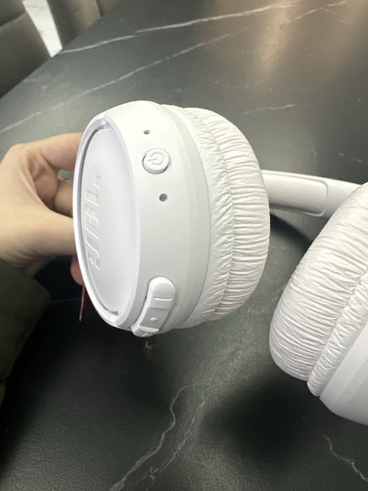 Навушники JBL Tune 520BT White