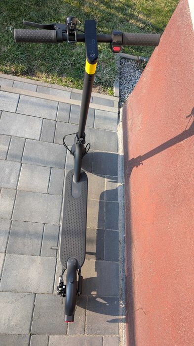 Hulajnoga Mi Pro 2 z niewielkim przebiegiem