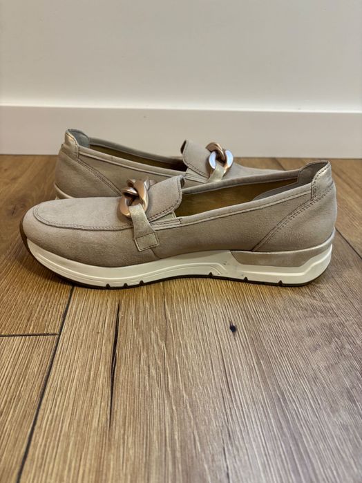 Beżowe mokasyny Rieker, rozmiar 41 – jak nowe, założone raz