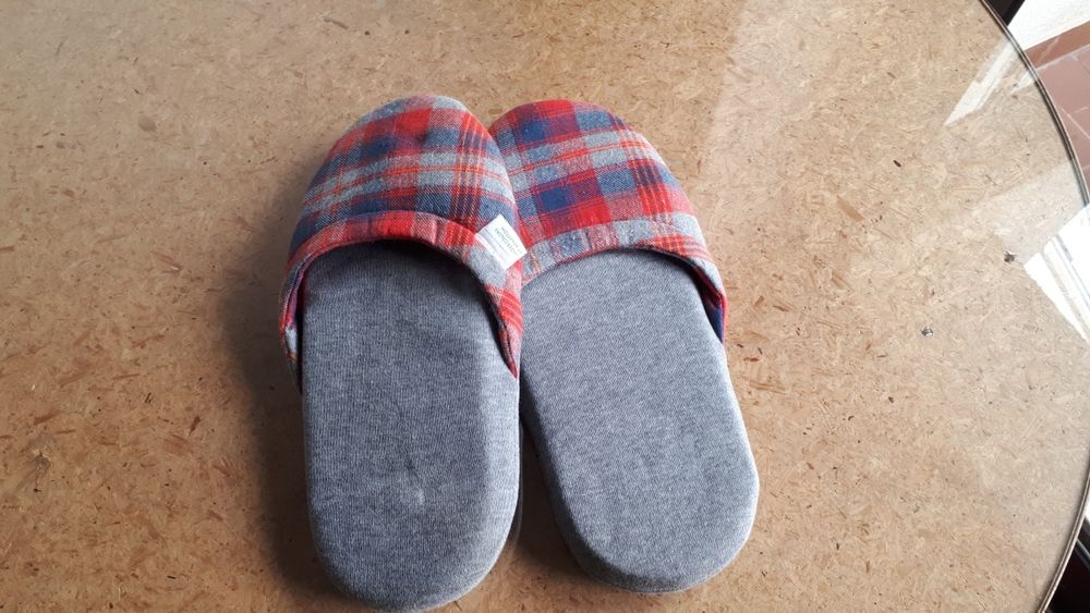 Pantufas undercolor benetton tam 40