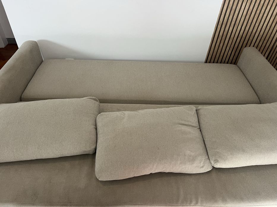 Sofa cama Ikea Friheten bege com entrega
