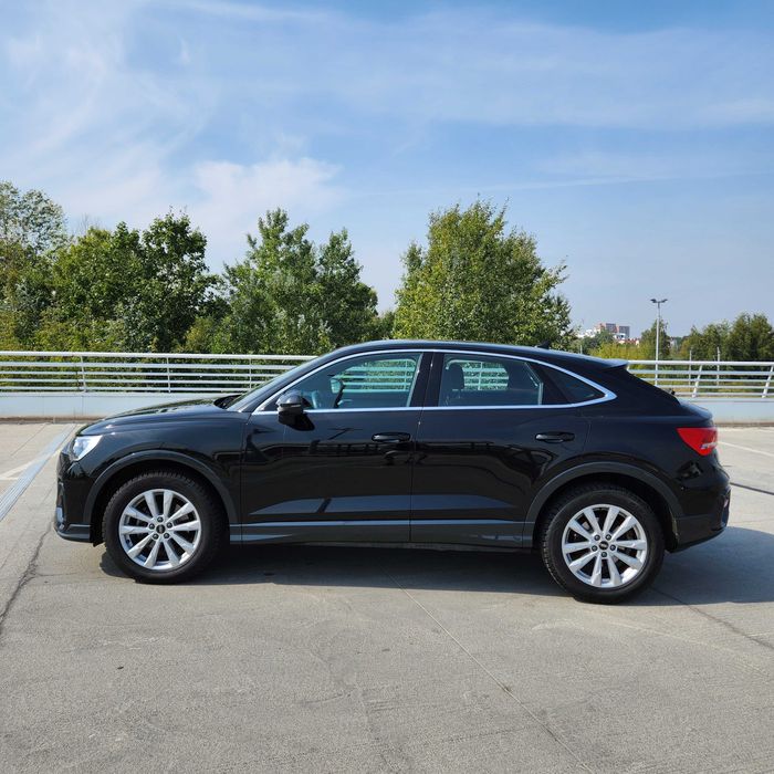 Audi Q3 1.8 Benzyna Wynajem wypozyczalnia samochodow aut premium