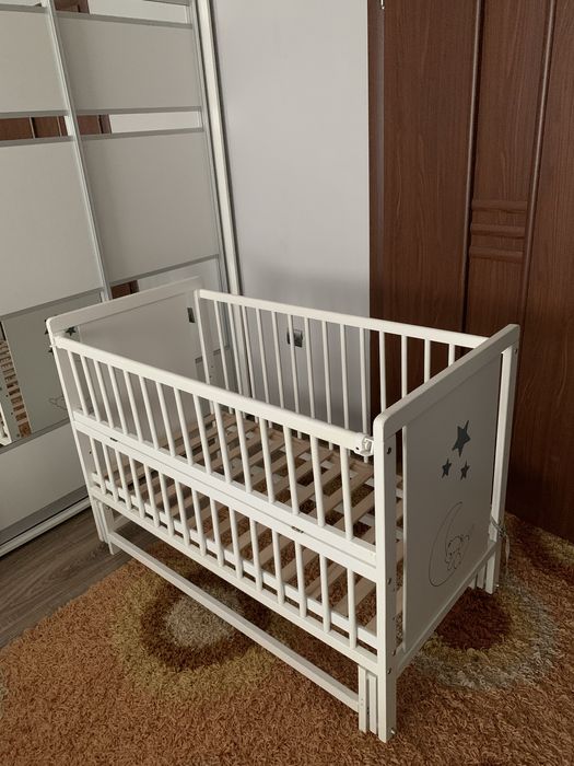 Дитяче ліжечко (колиска)