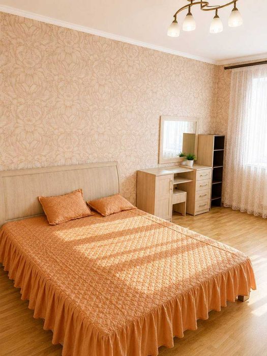 Двокімнатна квартира у форматі "Заходь і живи". Можна поторгуватись)