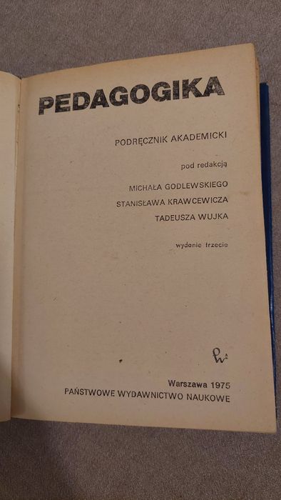 Pedagogika z 1975