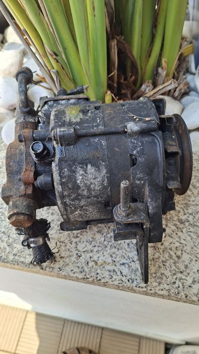 Alternador Toyota Corolla 1.8 D EE80