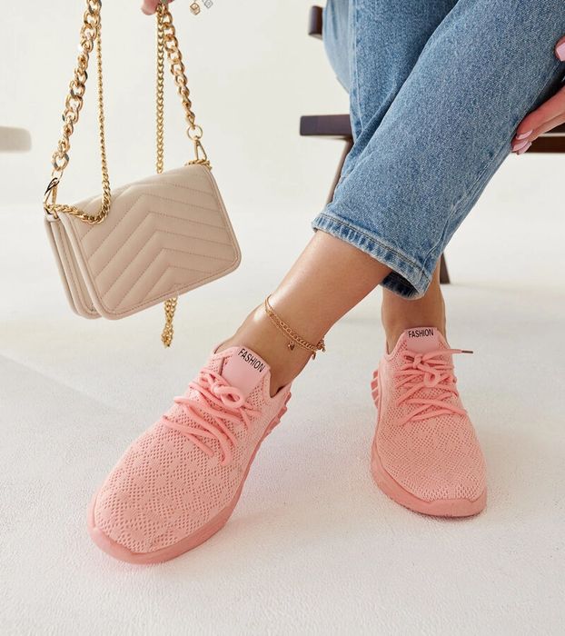 Różowe materiałowe sneakersy Mira