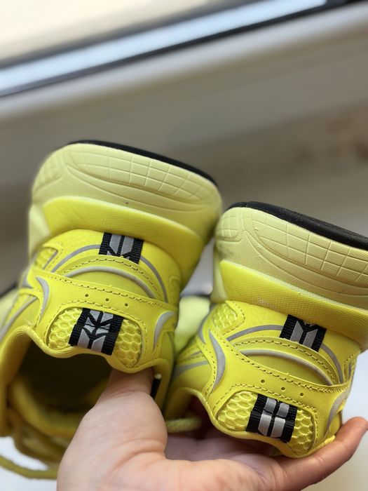 Кросівки Zara жовті, оригінал, розмір 34