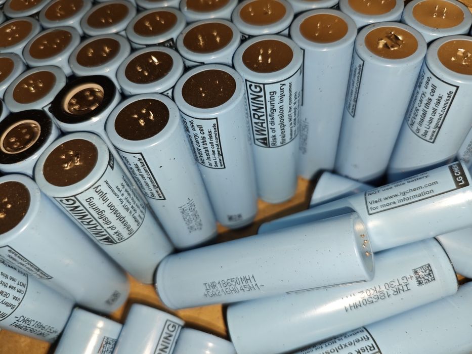 Акумулятори 18650 lg INR18650 3000маг -  3200mAh в павербанк дбж
