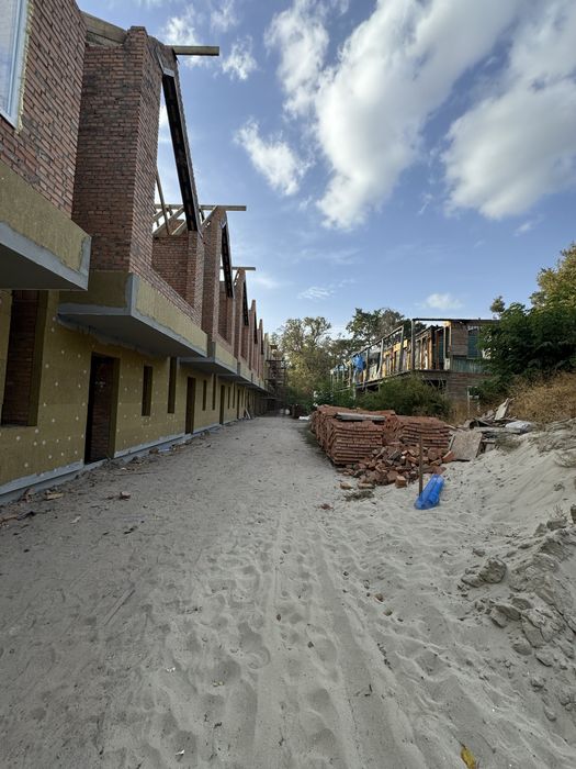 Таунхауси в Соснівці від забудовника з автоновним газовим опаленням!