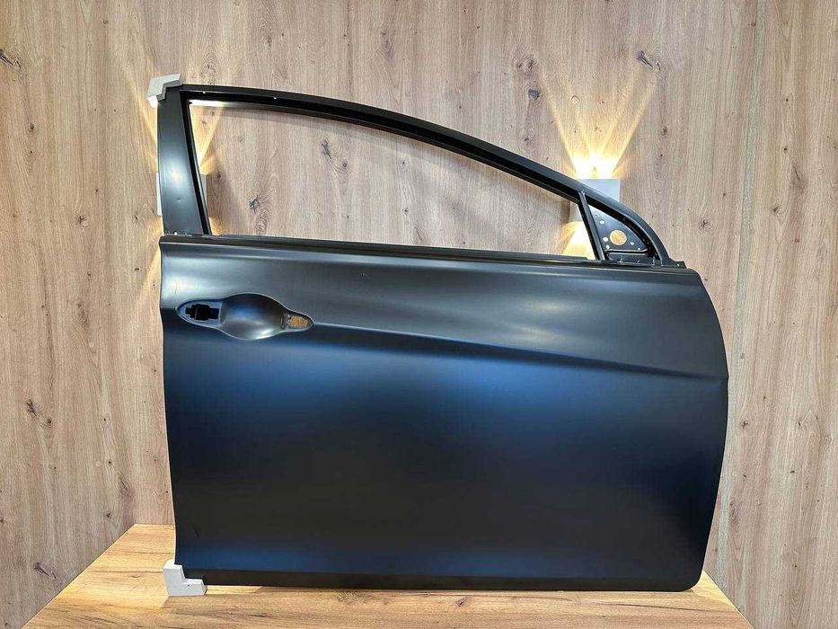 Двери Hyundai Sonata YF дверь правая/левая 76003-3S000 76004-3S000