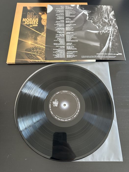 Norah Jones - Day Breaks 2016 Vinyl
