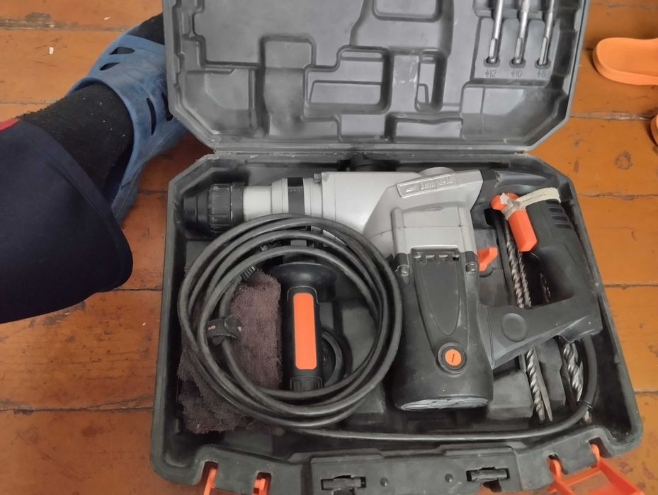 Перфоратор днепро м