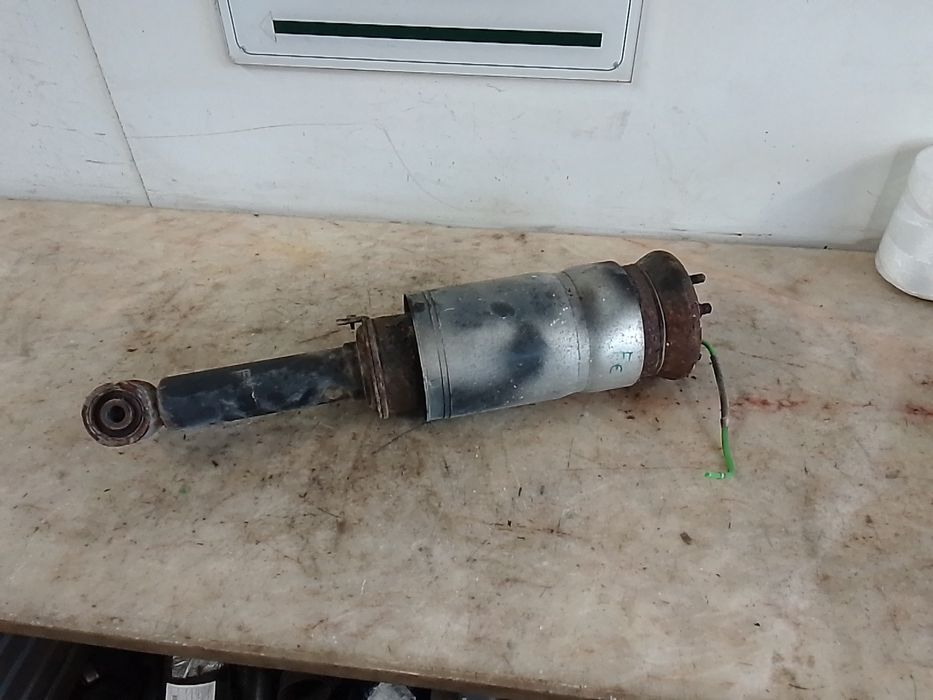 Suspensão frente esquerda LAND ROVER Discovery III (L319)