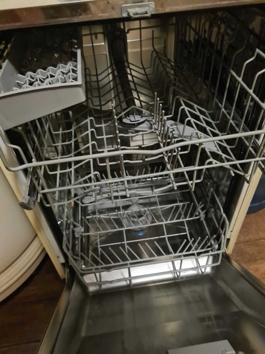 Bosch SRV45T63EU 45 см посудомийна машина на запчастини або під ремонт