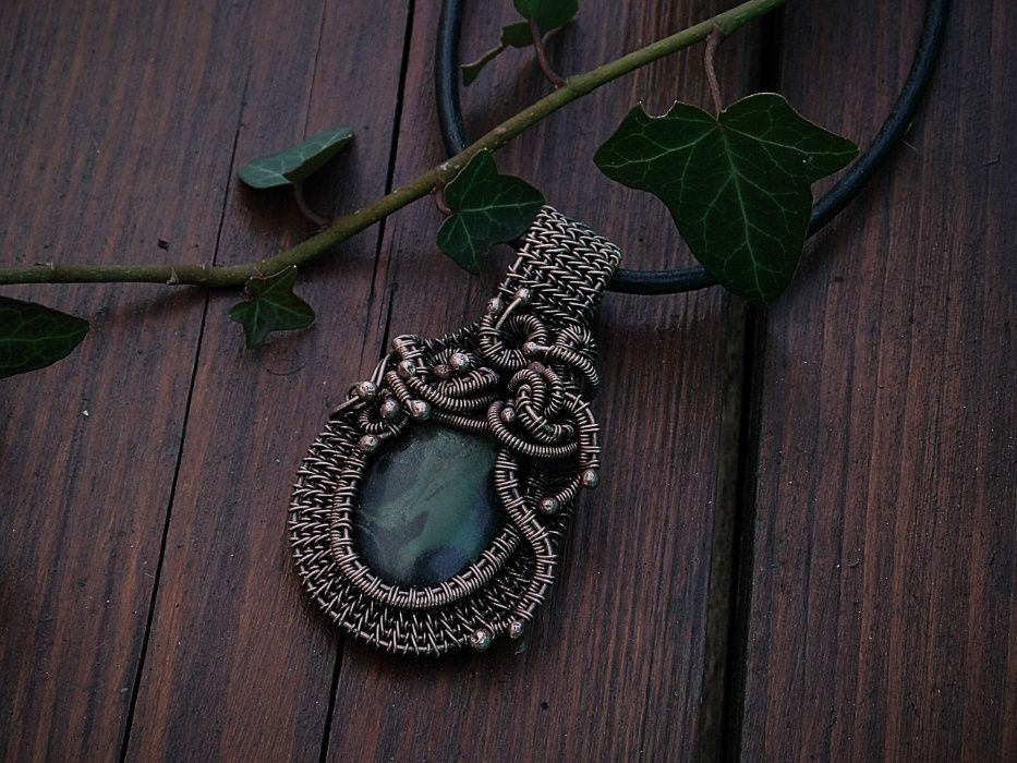 Wisiorek, jaspis kambaba, miedź, wire wrapping